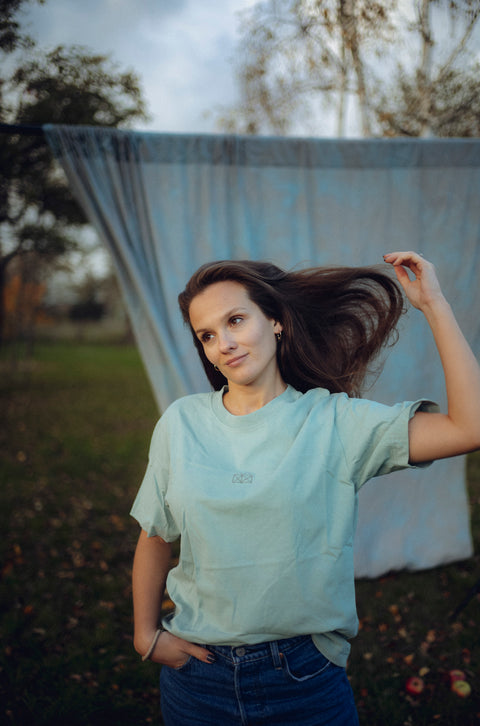 SHIRT x HUETTEHUETTE | aloe