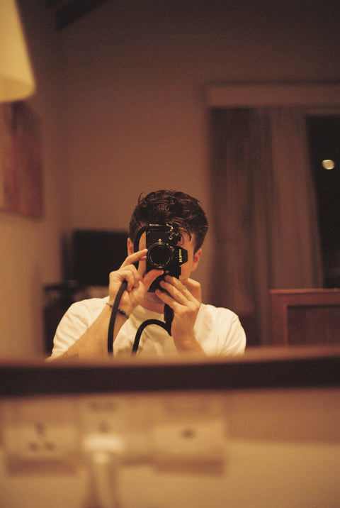 Nikon F3 (Travel Kit)
