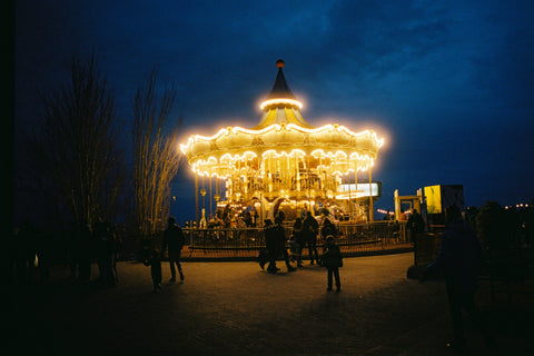 Leica M6 TTL + 28mm 2.0 Summicron + SF20