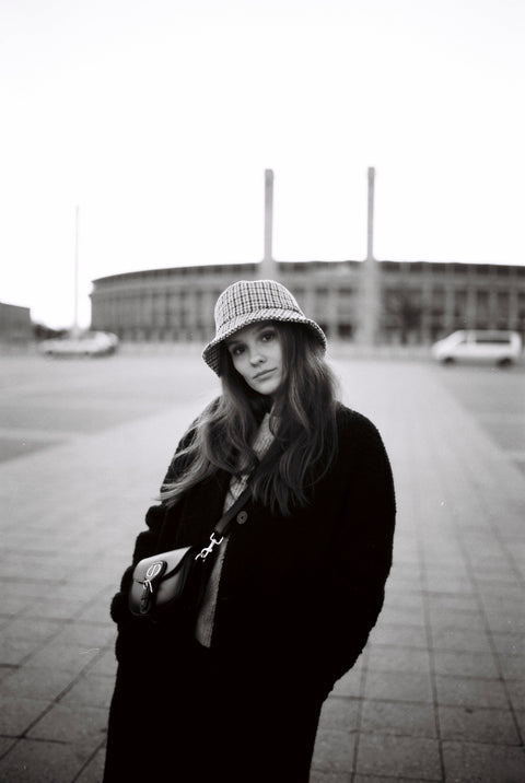 Leica M6 TTL + 28mm 2.0 Summicron + SF20